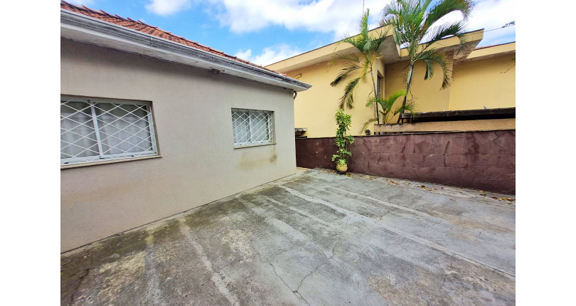 Casa à venda Praça Sá Pinto, Vila Ipojuca - Imóveis à Venda