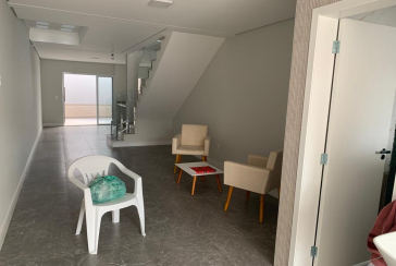 LINDO Sobrado novo á venda no Parque São Domingos na Rua Armando Martino