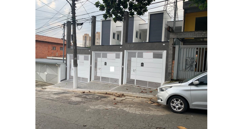 LINDO Sobrado novo á venda no Parque São Domingos na Rua Armando Martino