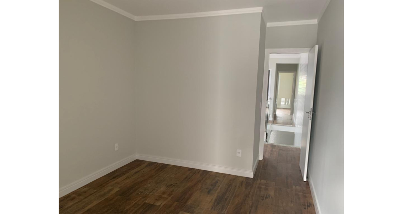 LINDO Sobrado novo á venda no Parque São Domingos na Rua Armando Martino