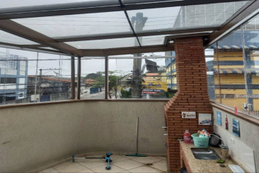 Sobrado à venda no Jaraguá na Rua Maestro Tavares de Lima