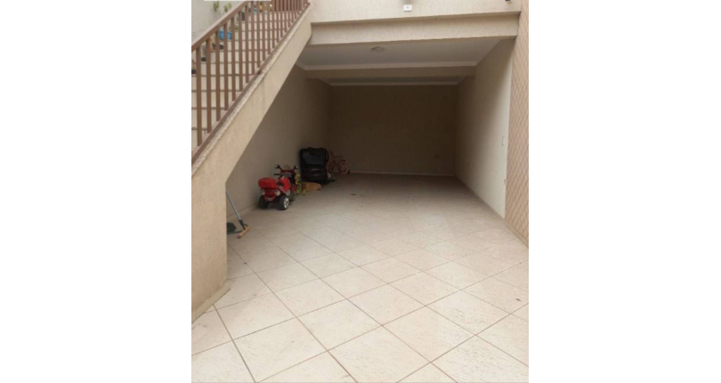 Sobrado à venda no Jaraguá na Rua Maestro Tavares de Lima