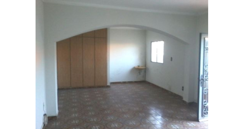 Sobrado à venda Rua Doutor Odon Carlos de Figueiredo Ferraz, Parque São Domingos - Imóveis à Venda