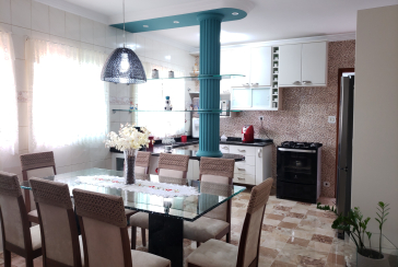 Sobrado à venda no Parque São Domingos na Rua Iandu