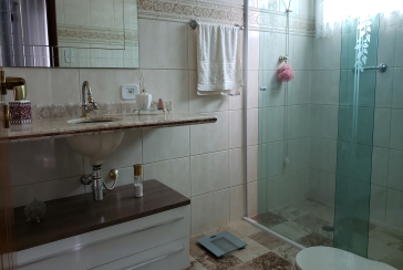 Sobrado à venda no Parque São Domingos na Rua Iandu