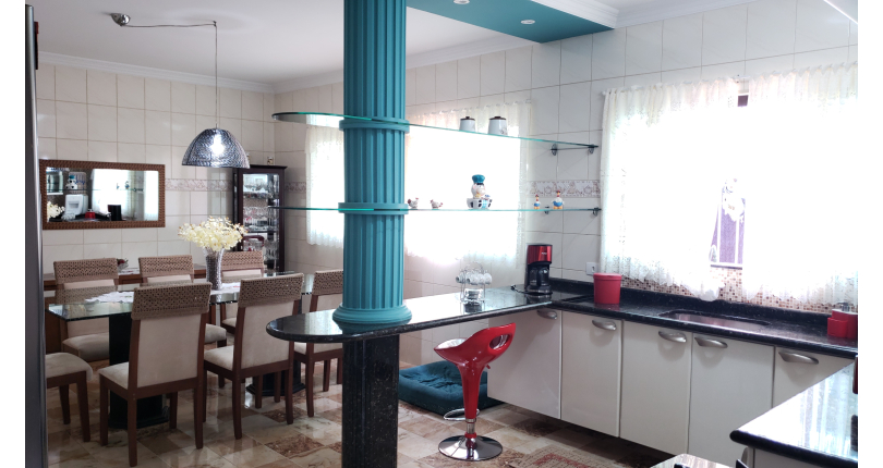 Sobrado à venda no Parque São Domingos na Rua Iandu