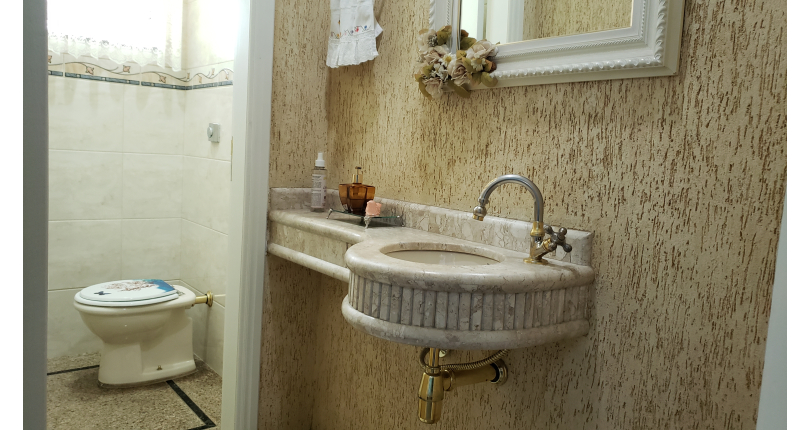 Sobrado à venda no Parque São Domingos na Rua Iandu