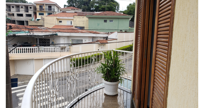Sobrado à venda no Parque São Domingos na Rua Iandu