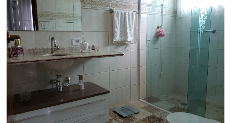 Sobrado à venda no Parque São Domingos na Rua Iandu