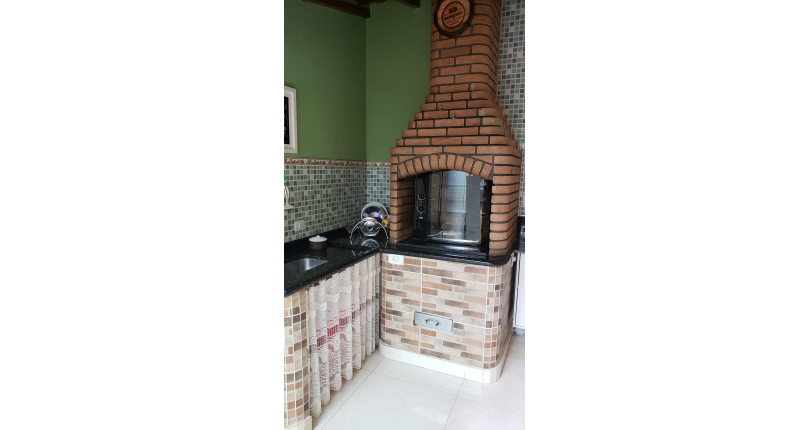 Sobrado à venda no Parque São Domingos na Rua Iandu