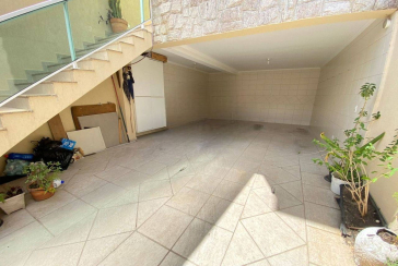 Sobrado à venda no Jardim Maristela Rua Erva Divina 