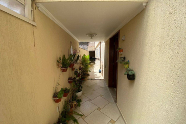 Sobrado à venda no Jardim Maristela Rua Erva Divina 