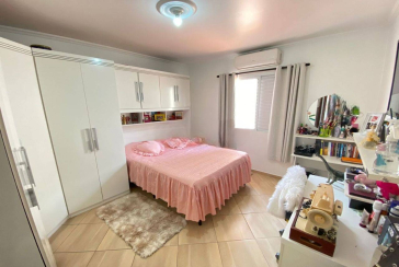 Sobrado à venda no Jardim Maristela Rua Erva Divina 