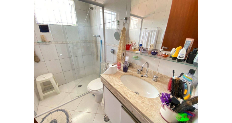 Sobrado à venda no Jardim Maristela Rua Erva Divina 