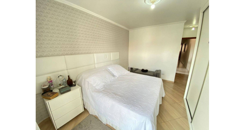 Sobrado à venda no Jardim Maristela Rua Erva Divina 