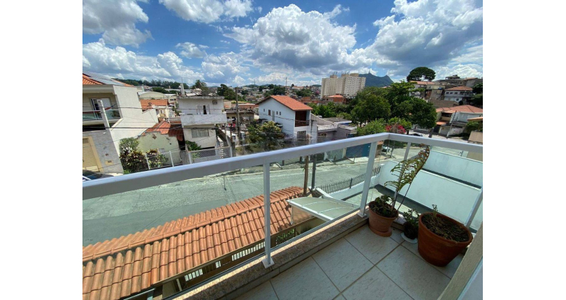 Sobrado à venda no Jardim Maristela Rua Erva Divina 