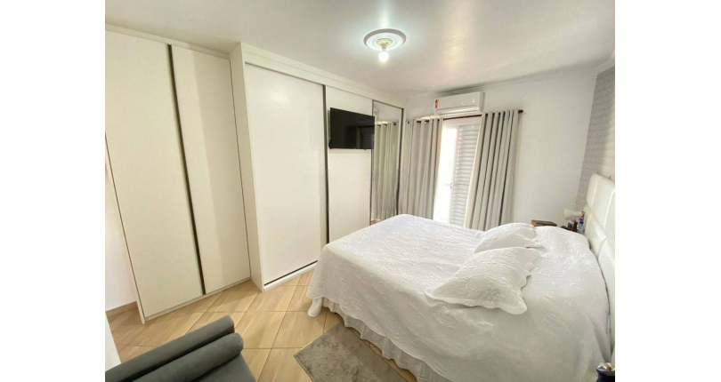 Sobrado à venda no Jardim Maristela Rua Erva Divina 