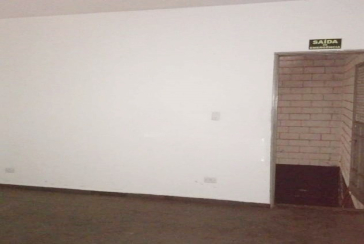 Galpão à venda em Osasco na Rua Adamantina,