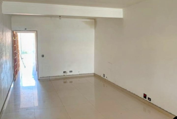 Sobrado novo à venda na Vila Bonilha na Rua Arnaldo Simões Pinto 156