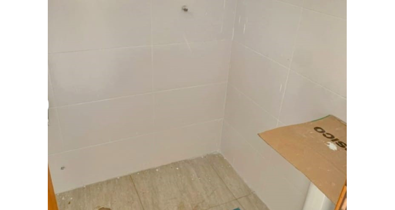 Sobrado novo à venda na Vila Bonilha na Rua Arnaldo Simões Pinto 156