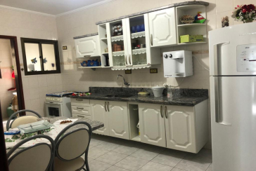 Abaixo do valor de mercado: Apartamento à venda em Monguagá na Avenida São Paulo 2600