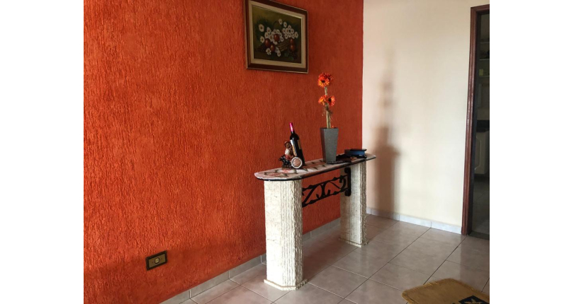 Abaixo do valor de mercado: Apartamento à venda em Monguagá na Avenida São Paulo 2600