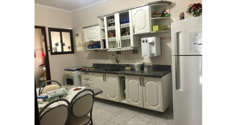 Abaixo do valor de mercado: Apartamento à venda em Monguagá na Avenida São Paulo 2600