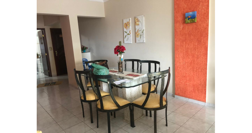 Abaixo do valor de mercado: Apartamento à venda em Monguagá na Avenida São Paulo 2600