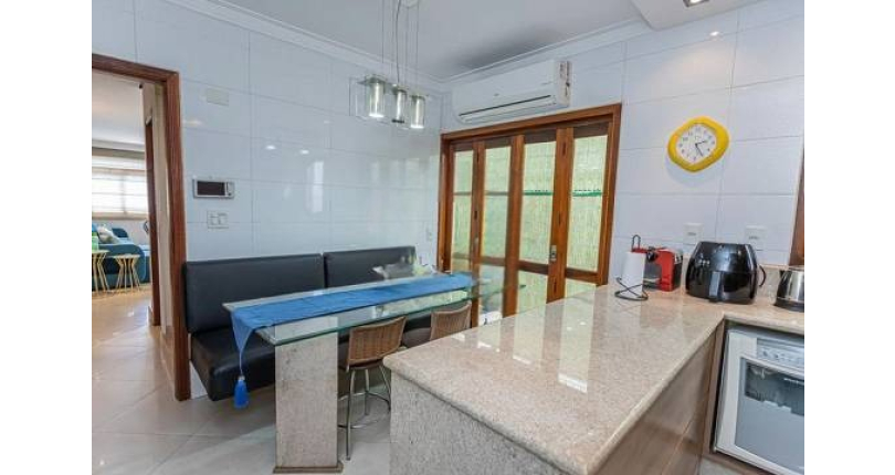 Sobrado à Venda no Parque São Domingos na Rua Professora Altina Maynardi de Araújo