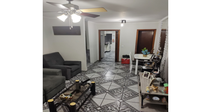 Belo Sobrado à venda no Conjunto Residencial Vista Verde na Rua Ricardo Abed,