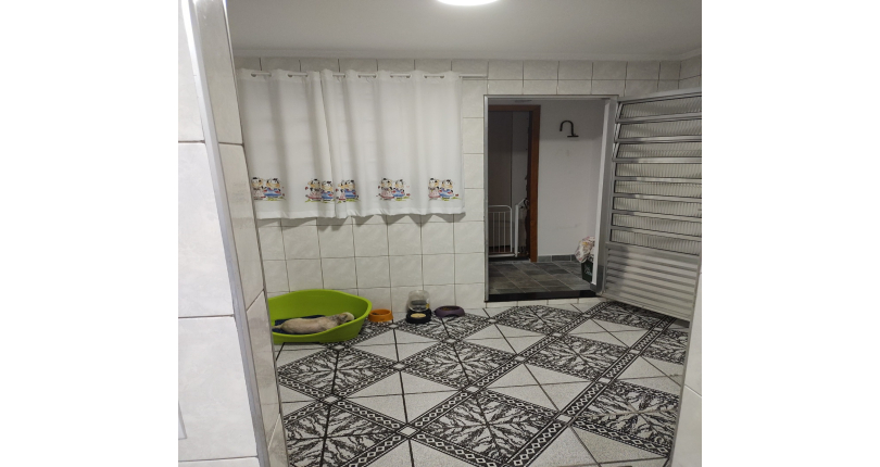 Belo Sobrado à venda no Conjunto Residencial Vista Verde na Rua Ricardo Abed,