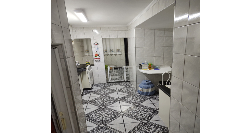 Belo Sobrado à venda no Conjunto Residencial Vista Verde na Rua Ricardo Abed,