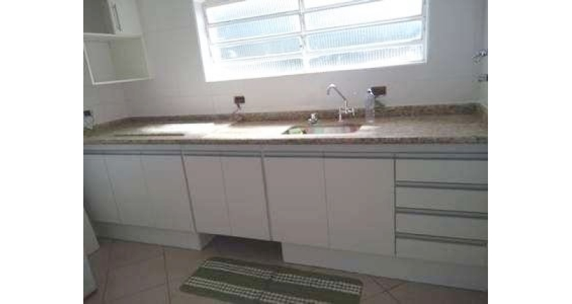 Sobrado à venda na Vila Clarice na Avenida Nuno Mendes Torres