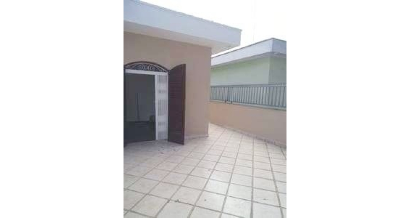 Sobrado à venda na Vila Clarice na Avenida Nuno Mendes Torres