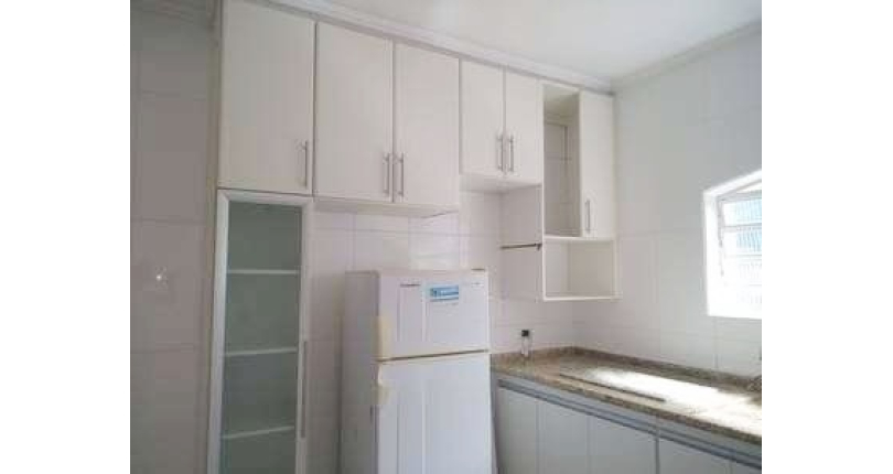 Sobrado à venda na Vila Clarice na Avenida Nuno Mendes Torres