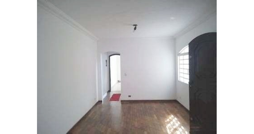 Sobrado à venda na Vila Clarice na Avenida Nuno Mendes Torres