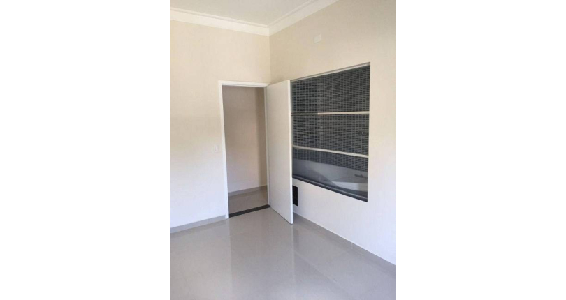 Sobrado à venda na Chacara Inglesa na Rua Soldado João Oliveira Carmo