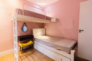 BELO Sobrado à venda no Parque São Domingos na Rua João Veloso de Oliveira 