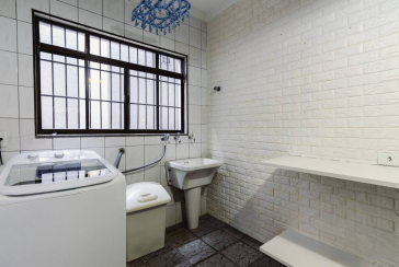 BELO Sobrado à venda no Parque São Domingos na Rua João Veloso de Oliveira 