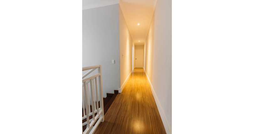 BELO Sobrado à venda no Parque São Domingos na Rua João Veloso de Oliveira 