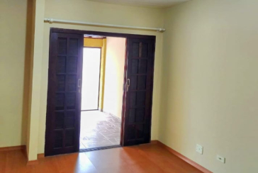 Sobrado à venda no Conjunto Residencial Vista Verde na Rua Ricardo Abed