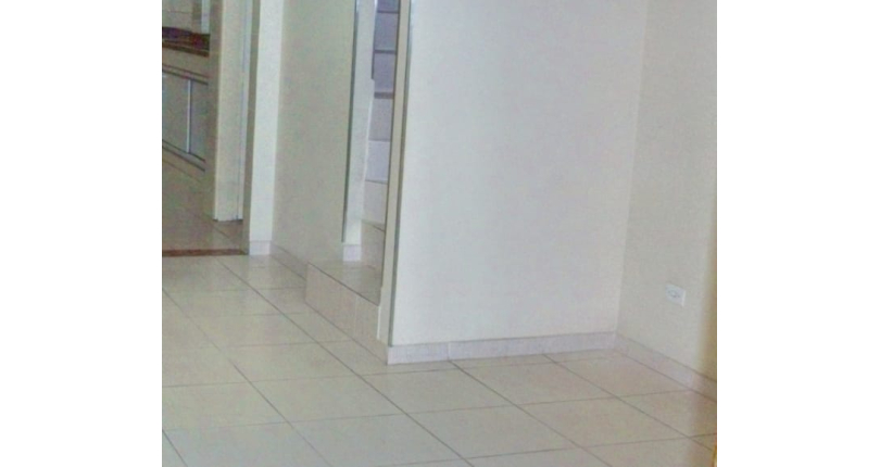 Sobrado à venda no Conjunto Residencial Vista Verde na Rua Ricardo Abed