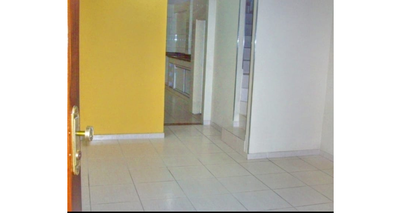 Sobrado à venda no Conjunto Residencial Vista Verde na Rua Ricardo Abed