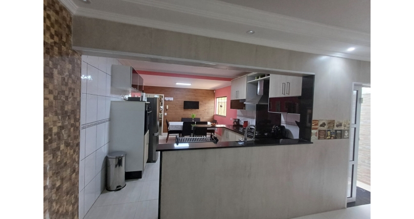 Sobrado à venda Rua Dois Vizinhos, Jardim Vista Linda - Imóveis à Venda