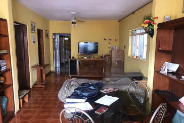 Casa á venda no Parque Maria Domitila na Rua Willis Roberto Banks