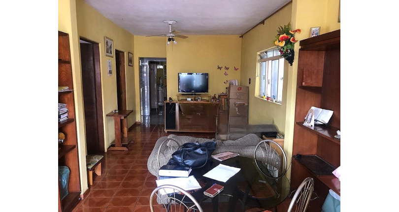 Casa á venda no Parque Maria Domitila na Rua Willis Roberto Banks