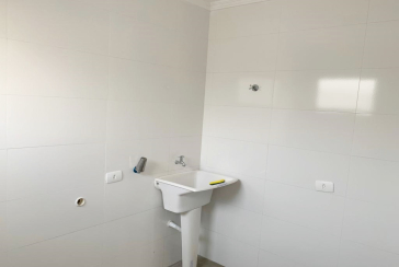 Belo Sobrado novo à venda na Vila Mangalot na Rua José Ataliba Ortiz 400,