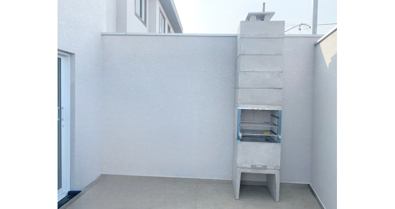 Belo Sobrado novo à venda na Vila Mangalot na Rua José Ataliba Ortiz 400,