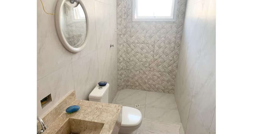 Belo Sobrado novo à venda na Vila Mangalot na Rua José Ataliba Ortiz 400,