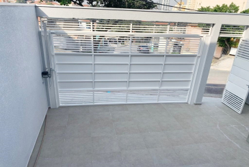 Sobrado novo à venda no Parque São Domingos na Rua Joaquim Pereira Lima 5